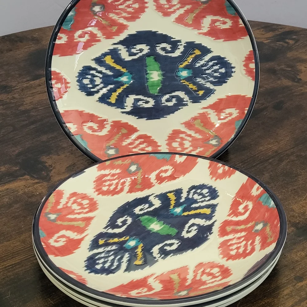 Williams Sonoma Schumacher Ikat Melamine Dinner Party Outdoor Plates Set of 4